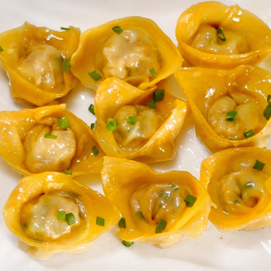2. Deep-Fried Wonton 炸云吞