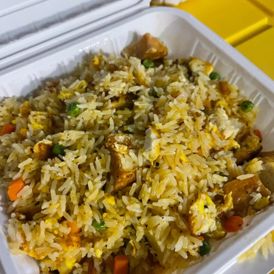 Fr1. Chicken Fried Rice