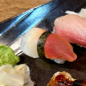 Hokkigai Nigiri