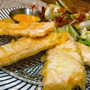 Salmon Tempura Salad