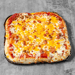 Bacon Double Cheeseburger Pizza