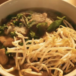 13P. White Lotus Pho Special Soup - White Lotus Phở Đặc Biệt