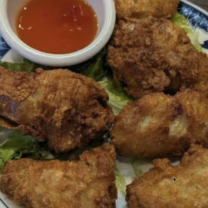 8A. Fried Chicken Wings - C&aacute;nh G&agrave; Chi&ecirc;n (6 pcs)