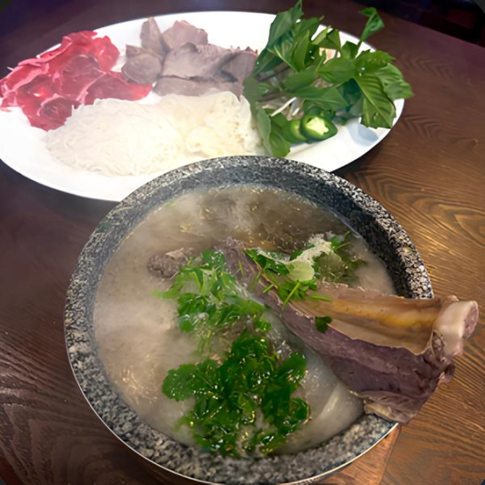 Stone Bowl Signature Pho - Pho Tho Da