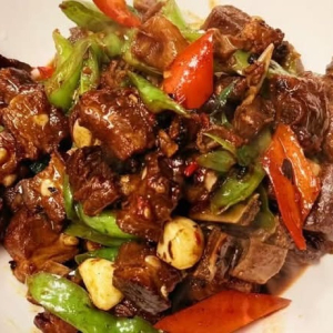 Spicy Cured Pork Ribs 口味腊排骨
