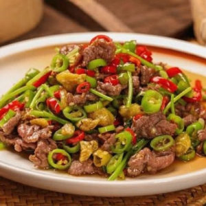 Stir-Fried Beef (Hunan Style) 小炒黄牛肉 