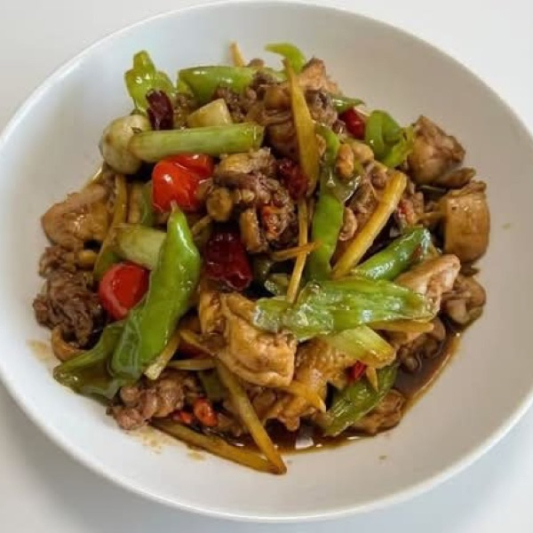Stir-Fried Chicken 农家炒鸡 