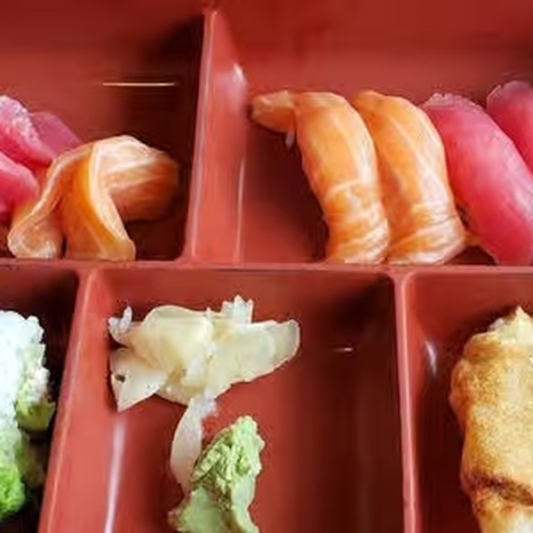 Sashimi & Sushi Combo