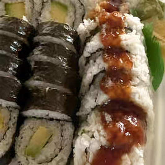Avocado Roll (6 pcs)