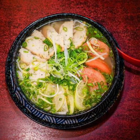 Fish Cake Noodle Soup / B&uacute;n Chả C&aacute; Nước