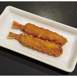 7. Fried Shrimp (2 pcs) 새우튀김