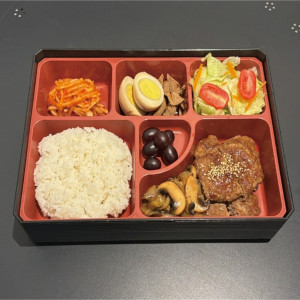 23. Dosirak Tteok-Galbi 떡갈비 도시락