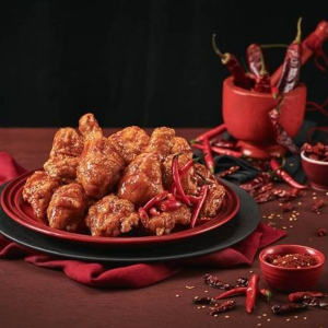 Pelicana Signature Spicy Chicken (Bone-in, 8 pcs)