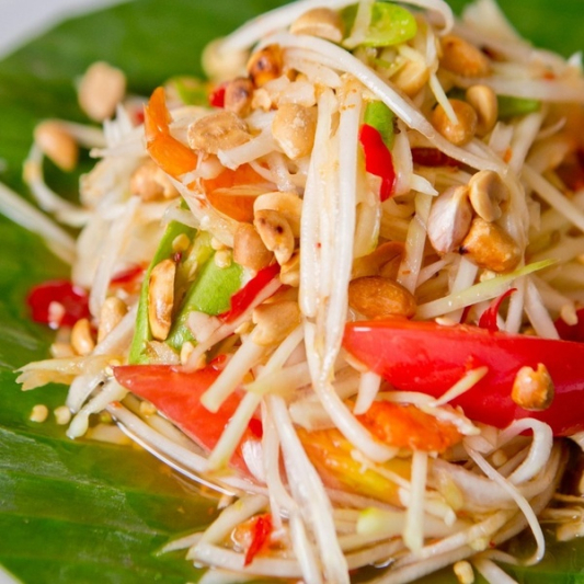 28. Som Tum (Papaya Salad)