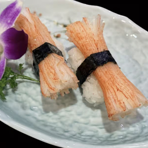 Crab Sushi (2 pcs)
