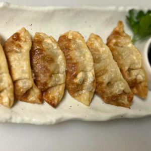 Beef Gyoza (6 pcs)