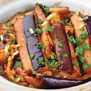 Spicy Minced Beef & Eggplant Hot Pot 魚香茄子煲