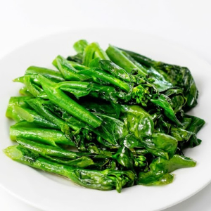 101. Stir-Fried Garlic Gai Lan 蒜蓉炒芥蘭