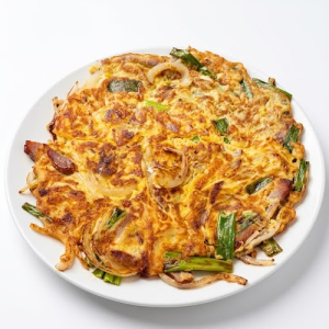 108B. BBQ Pork Egg Foo Young 叉燒芙蓉蛋