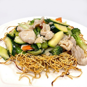 132. Chicken Chow Mein 雞肉炒麵