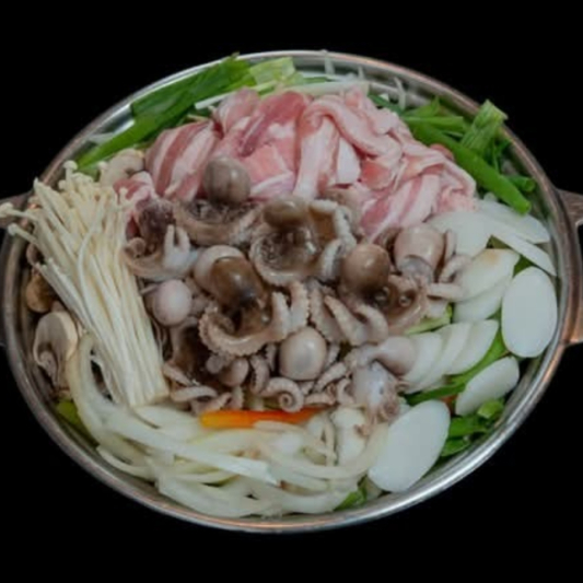 Octopus & Pork Hot Pot