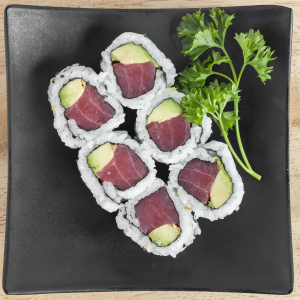 Tuna Roll with Avocado (6 pcs)