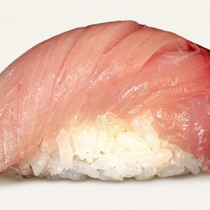 Yellowtail Sushi (2 pcs)