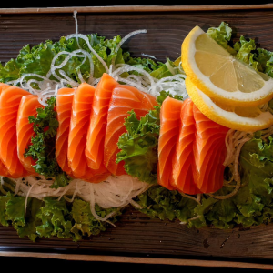 Salmon Lover Sashimi Set (10 pcs)