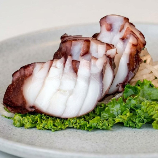 Octopus Sashimi (3 pcs)