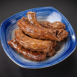 Spicy Braised Duck Neck 辣卤鸭脖