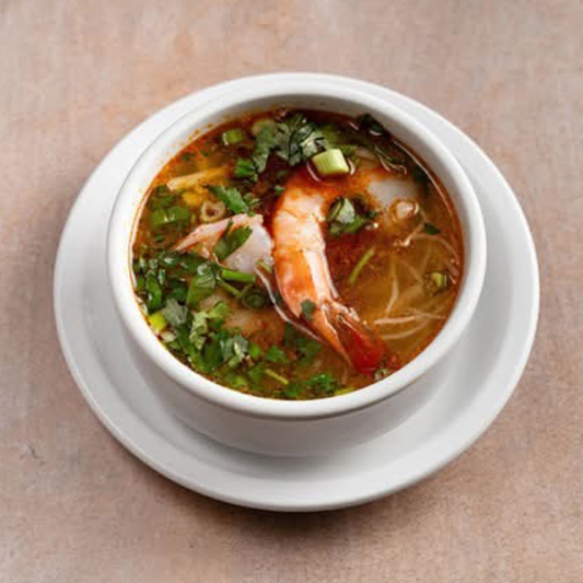 A3. Soupe aigre et &eacute;pic&eacute;e aux crevettes