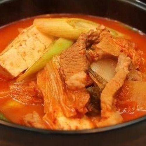 Kimchi Stew 김치찌개
