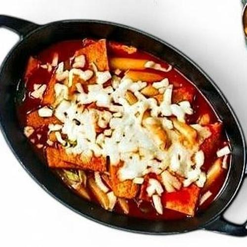 Cheese Spicy Rice Cake 치즈 떡볶이