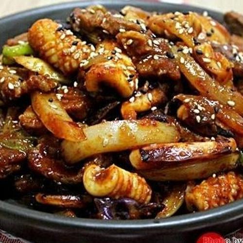 Stir Fried Squid + Pork Belly Bulgogi  오삼불고기 