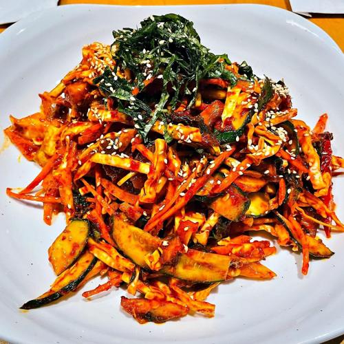 Spicy Whelk Salad 골뱅이 무침