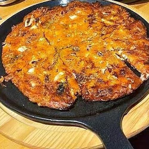 Kimchi Pancake 김치파전 