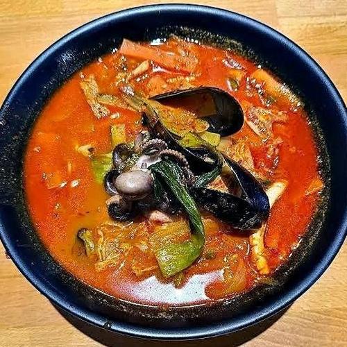 Jjambbong 짬뽕