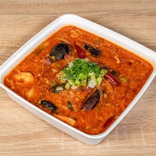 Spicy Seafood Soup with Rice 해물짬뽕밥