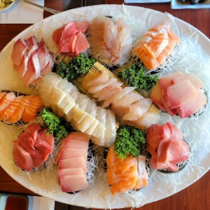 Assorted Fish Combo / 모듬