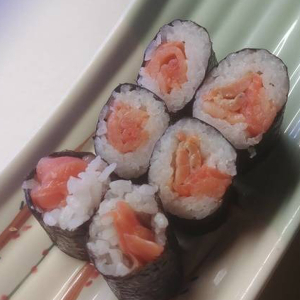 #30. Smoked Salmon Hosomaki (Kunsai Sake)