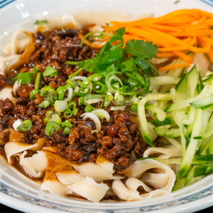 Noodles with Fried Bean Sauce 炸酱面