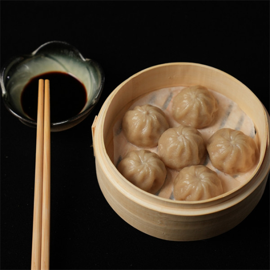 Soup Dumplings (6 pcs) 罐汤小笼包 (6个)