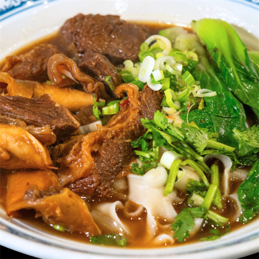 Braised Beef Brisket Noodle Soup 红烧牛腩面