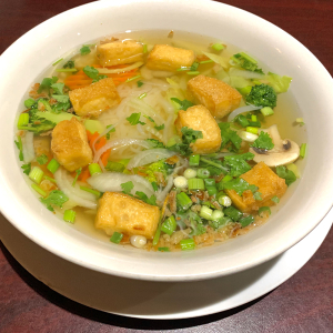 V6. Pho Vegetarian Vietnamese Noodle Soup