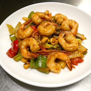 73. Rice Noodles & Prawns, Chicken & Beef