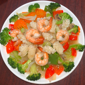 Stir-Fried Egg / Rice Noodles