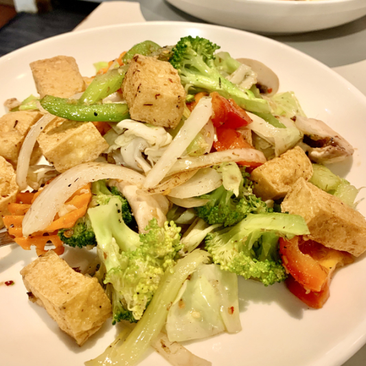 V10. Lemongrass Tofu in Lemongrass Sauce