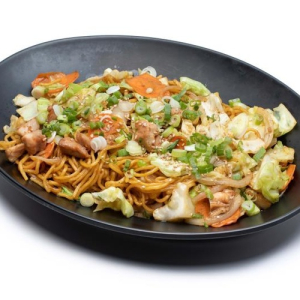 S6. Chicken Yakisoba