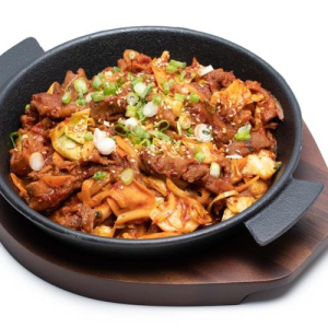 08. Stir-Fried Spicy Pork Bulgogi
