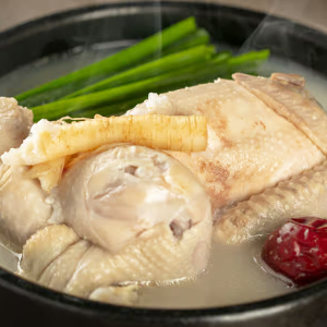 Ginseng Sam-Gye-Tang 삼계탕